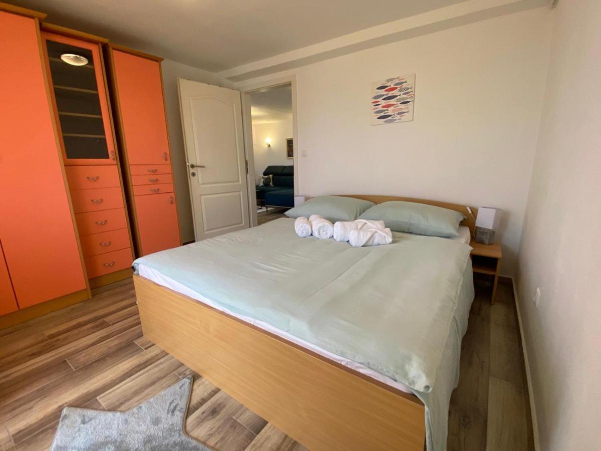 Apartman Veronika Risika Exterior foto